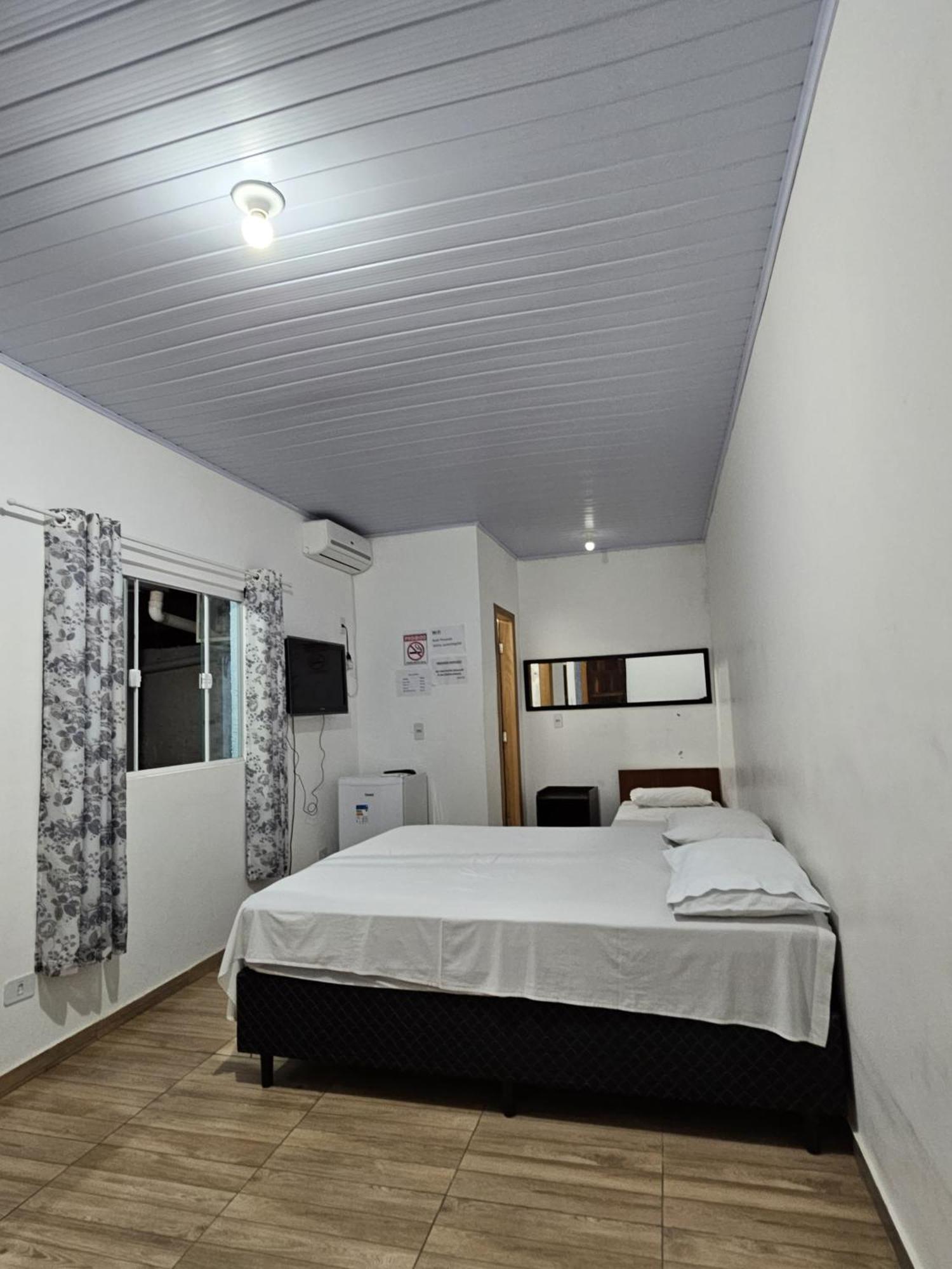 Aconchego Lar Cama E Cafe Bed and Breakfast Foz do Iguaçu Exteriör bild